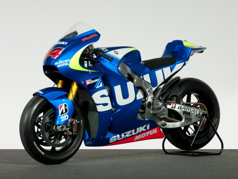 Nueva Suzuki MotoGP para 2015 D2fa2610