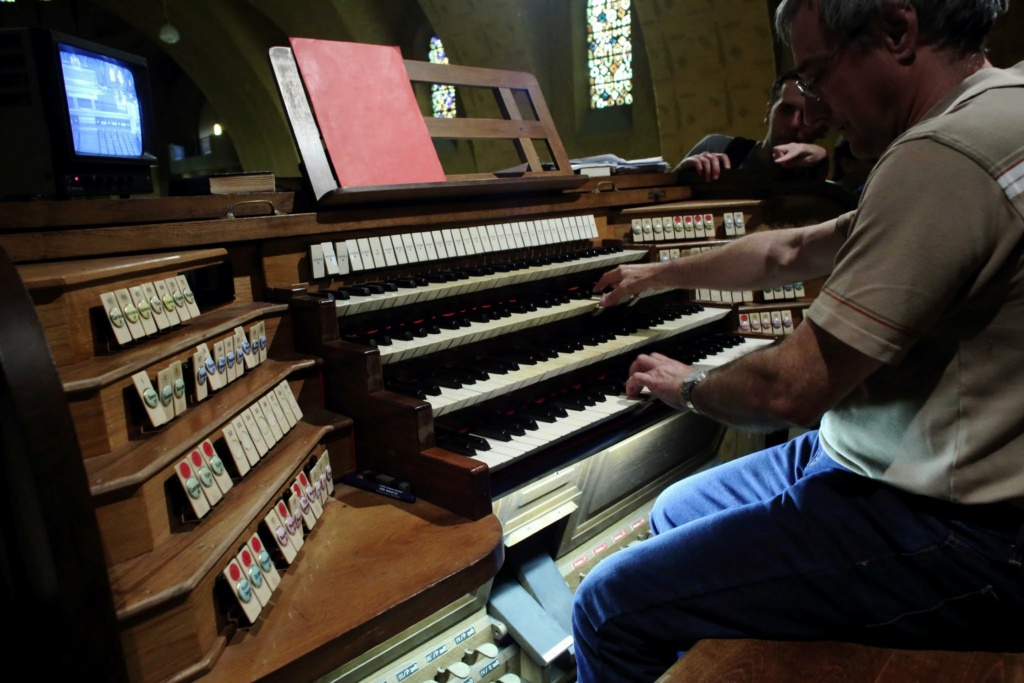 L'orgue du Sacré-Coeur de Dijon - Page 4 Img_4710