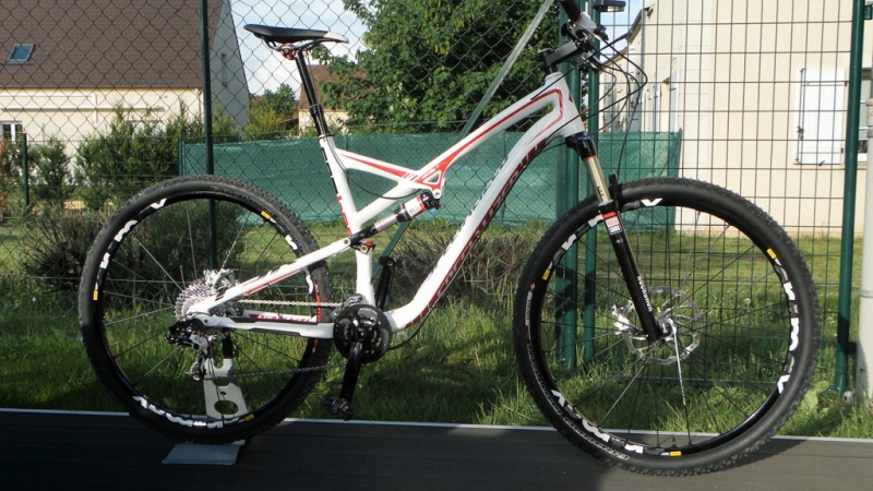 Specialized Camber Comp 29 2013 - Du neuf en page 9 Sam_4417