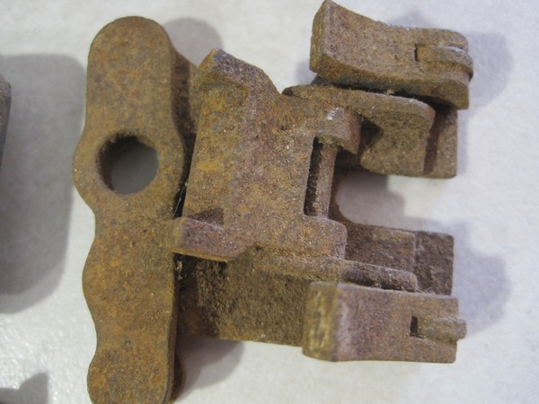 pièces trouvées sur la ligne Maginot Img_5083