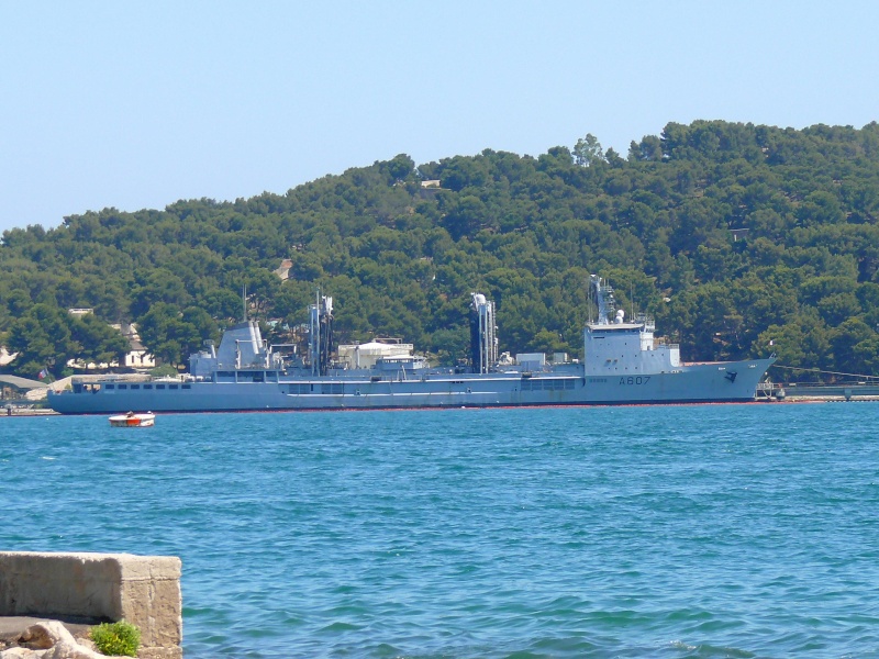 BATEAUX MILITAIRES Batea436