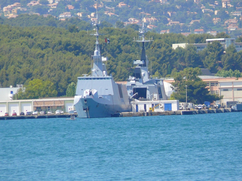 BATEAUX MILITAIRES Batea439