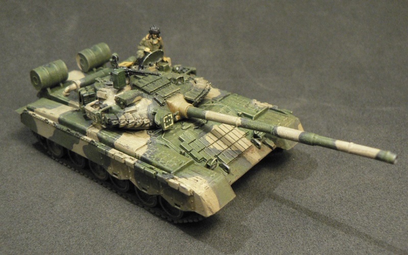 [ModelCollect] T-80 BVD 1-414