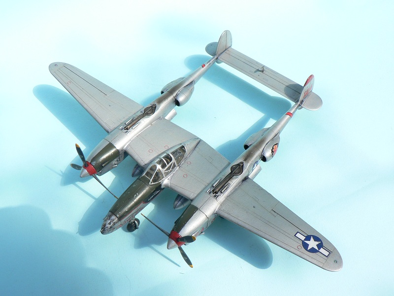 [Hobby Boss] Lockheed P-38-L Lightning 1-710