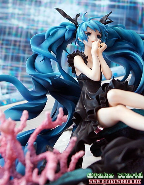 Good Smile Company phát hành PVC figure Hatsune Miku (Ver. Deep Sea Girl) tỉ lệ 1/8 1645