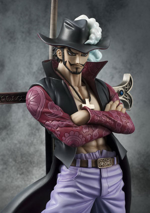 Megahouse phát hành PVC figure Dracule Mihawk (Ver.2) và Roronoa Zoro 2041