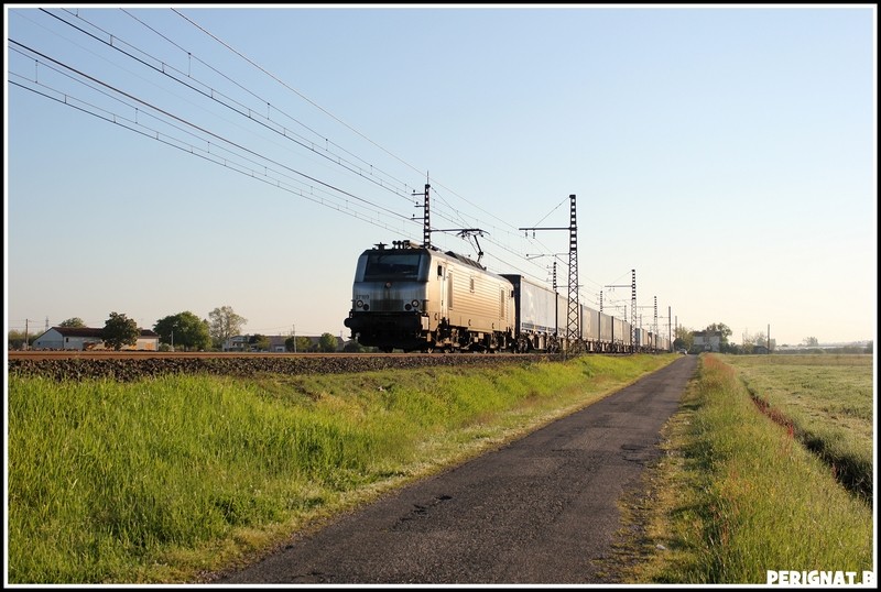 Photos et vidéos de la ligne Bordeaux - Toulouse - Narbonne - Sète (Fil 2) - Page 3 05_fre10