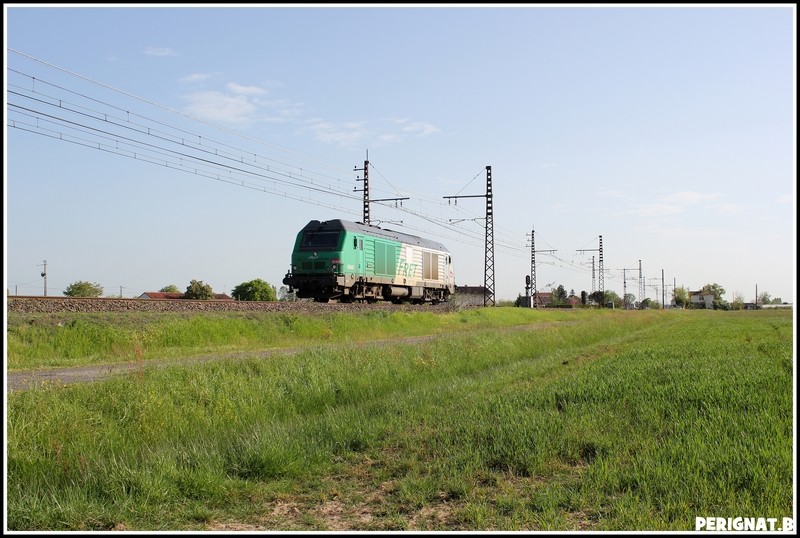 Photos et vidéos de la ligne Bordeaux - Toulouse - Narbonne - Sète (Fil 2) - Page 4 Bb754411