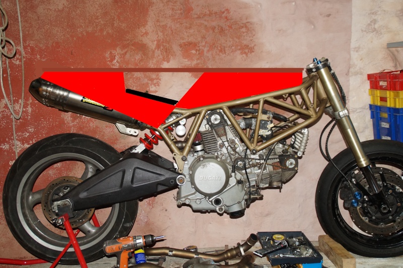 Constrution d'un truc sur base DUCATI SS Dsc00310
