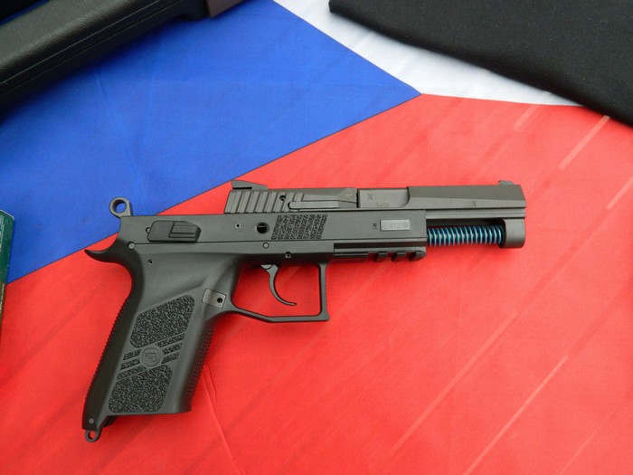 CZ 75 P-07 Duty 412