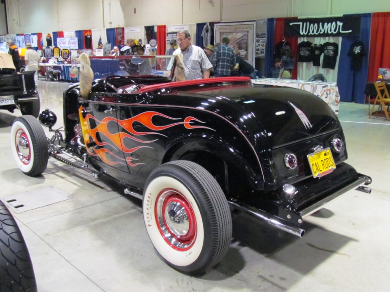1932 Ford hot rod - Page 3 68001611