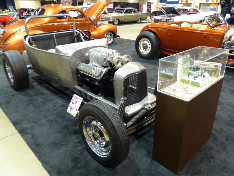 1923 Ford "T" - Green Hornett - 1:24 scale - Hot rod - Monogram 84340413
