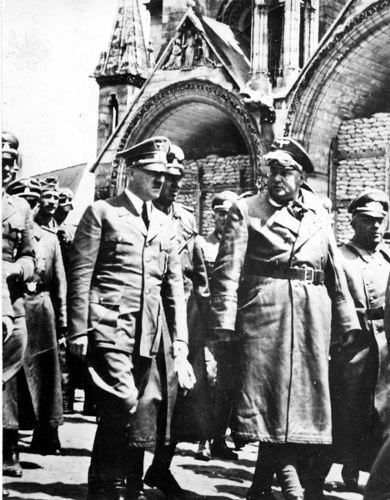 Les voyages de Adolf Hitler Hitler11