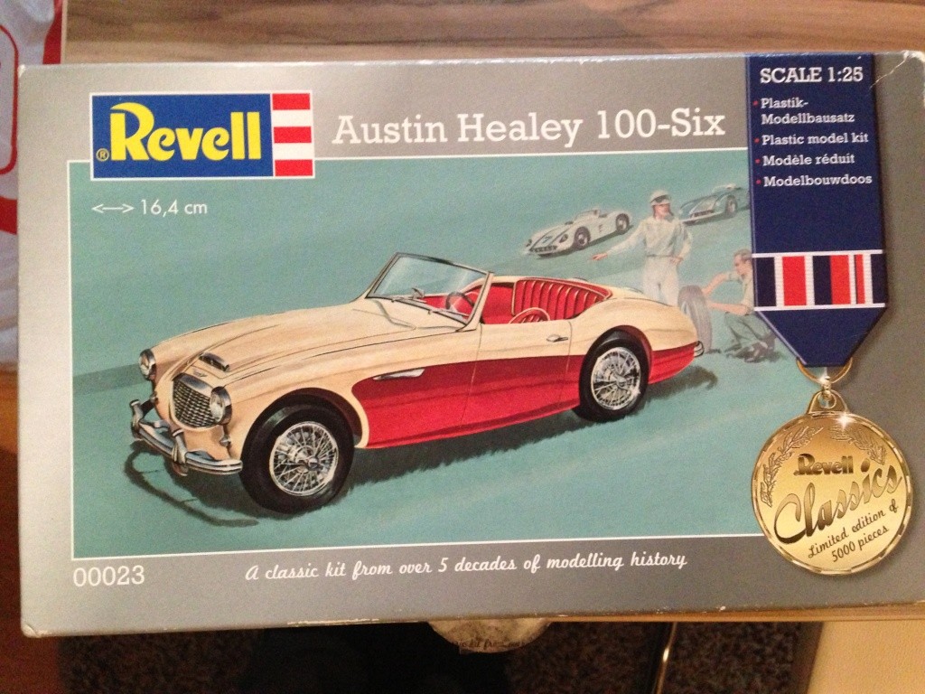 Austin Healey 100/6 '56 (Revell) Img_5026