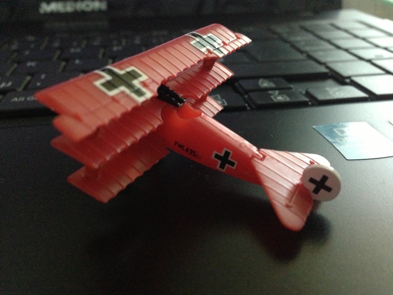 Fokker DR.1 (Revell Minikit) Img_5612