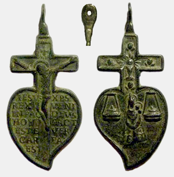 loreto - Medaglia Cuoricruciforme N.S. de Loreto / Crucifixión (R.M. SXVII-Ot44) Loreto11