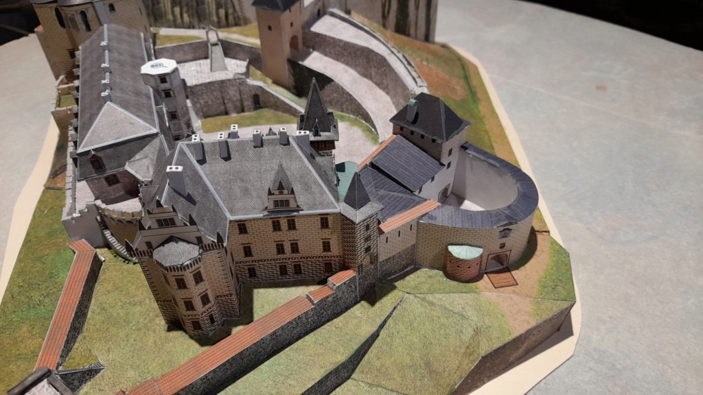 Burg Frydlant-1:300, geb. von Henning - Seite 2 20211135