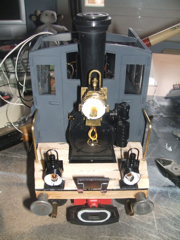 construir una loco glaskasten amb material LGB Dscf7811