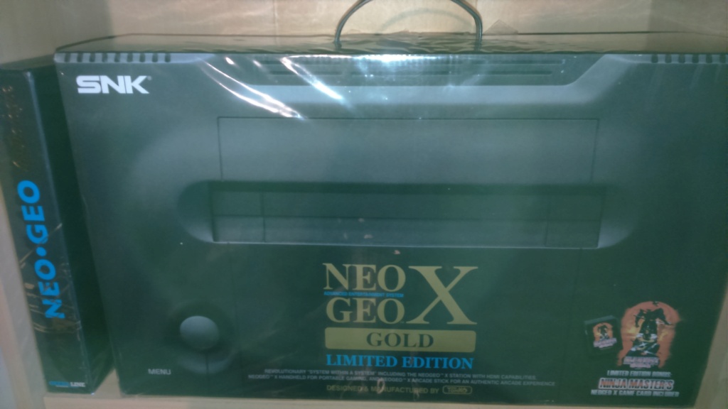 produits pour enlevé la colle de ma neogeo x gold sans l'abîme  Dsc_2255