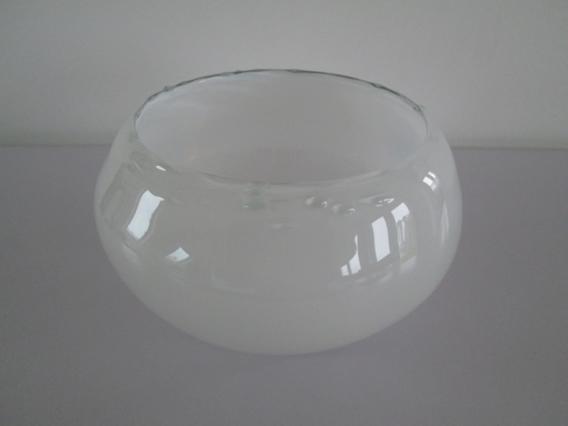 White Art Glass Bowl SIGNED AA OR M WITH LINE THROUGH IT?  Img_1012