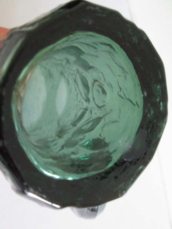 RETRO GREEN GLASS TANKARD ID SHAPES CIRCLES SQUARES - Ruda Glasbruk Img_4310