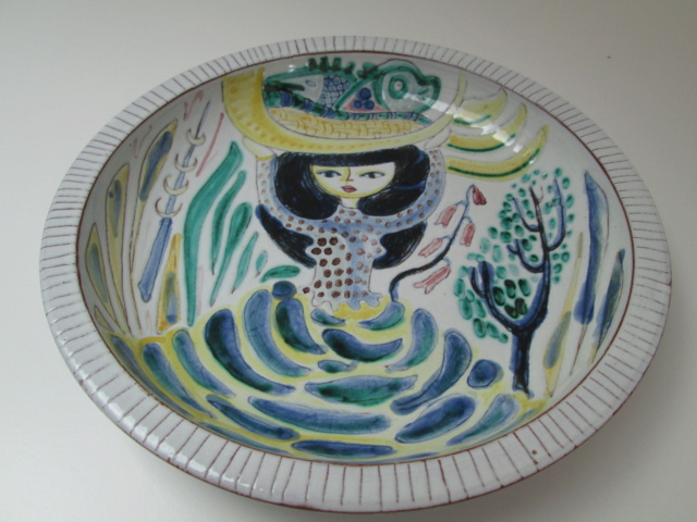 HANDPAINTED ART POTTERY PLATE ITALIAN SCANDINAVIAN? STYLISED HORSE MARK Img_6616