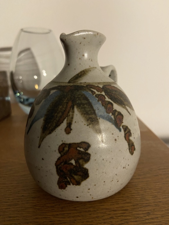 Small stoneware jug A1a07010