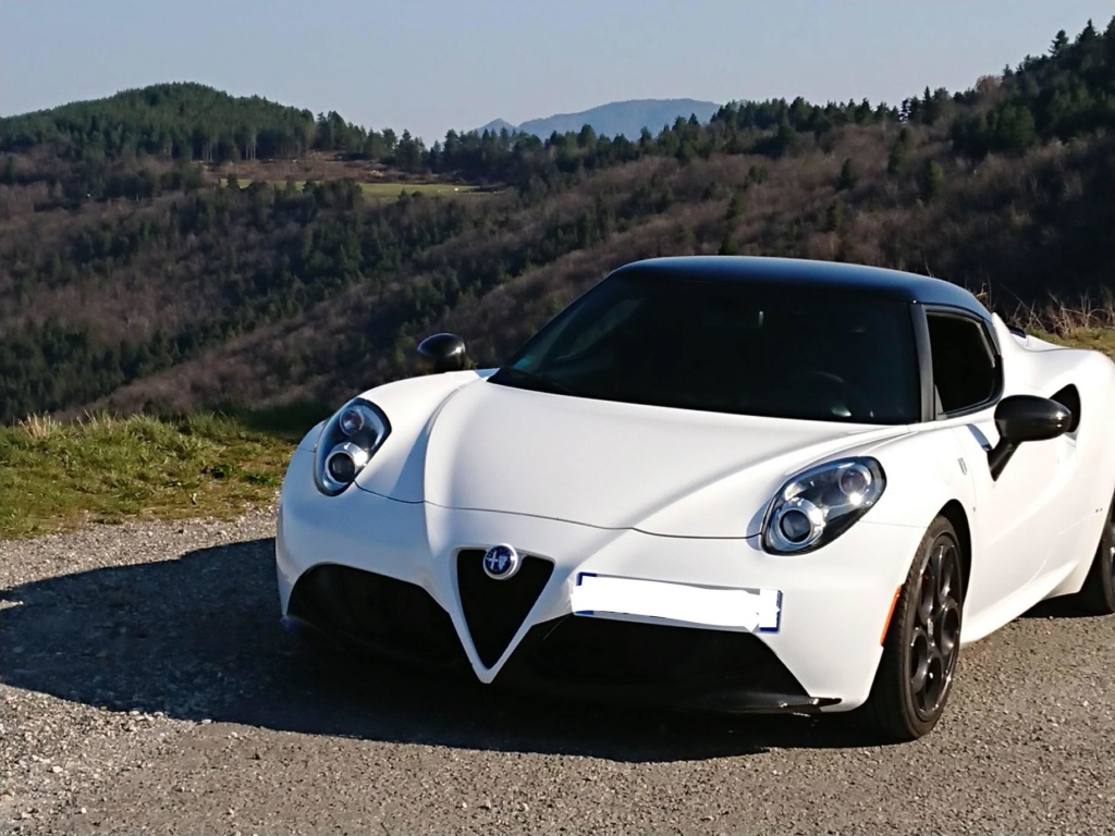 Alfa Romeo 4c du plasti dip et du carbone en plus Fullsi11