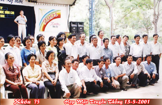 Họp Mặt Cựu Học Sinh Mạc Đĩnh Chi Ngày 13-5-2001 - Công Viên Phú Lâm-Phần 2 Hop20035