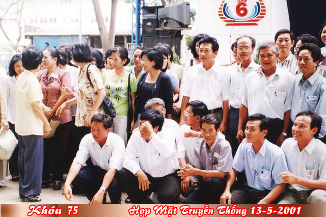 Họp Mặt Cựu Học Sinh Mạc Đĩnh Chi Ngày 13-5-2001 - Công Viên Phú Lâm-Phần 2 Hop20036