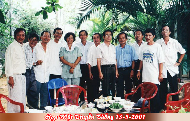 Họp Mặt Cựu Học Sinh Mạc Đĩnh Chi Ngày 13-5-2001 - Công Viên Phú Lâm-Phần 2 Hop20050