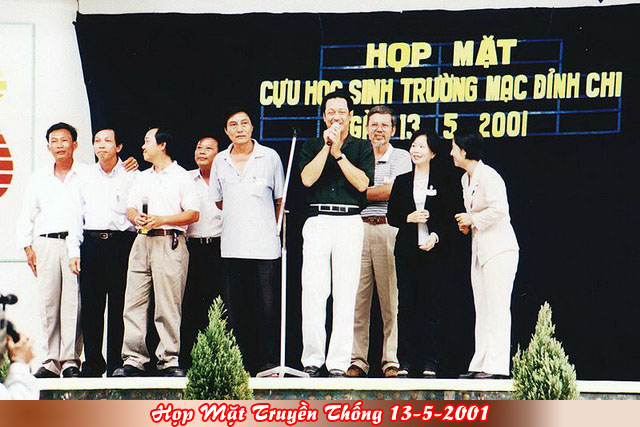Họp Mặt Cựu Học Sinh Mạc Đĩnh Chi Ngày 13-5-2001 - Công Viên Phú Lâm-Phần 2 Hop20055