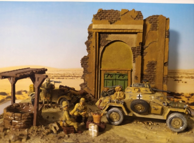 "Halte in der Wüste" (Halte dans le désert) -- Sd.Kfz. 222 & Kübelwagen --  Airfix -- 1/72      Montag15