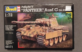 PzKfzw v   Panther  auf G   --  revell  Panthe10