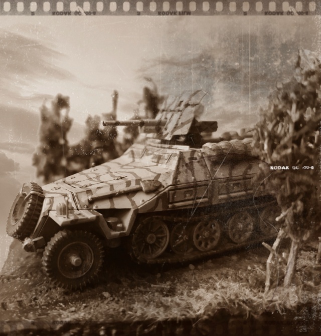 Peloton antichars  de la 2ème Panzerdivision -  Sd.Kfz. 251-Kettenkrad-Beute + Universal Carrier - 1/72 - Plastic Soldiers + S-Model Panzer12