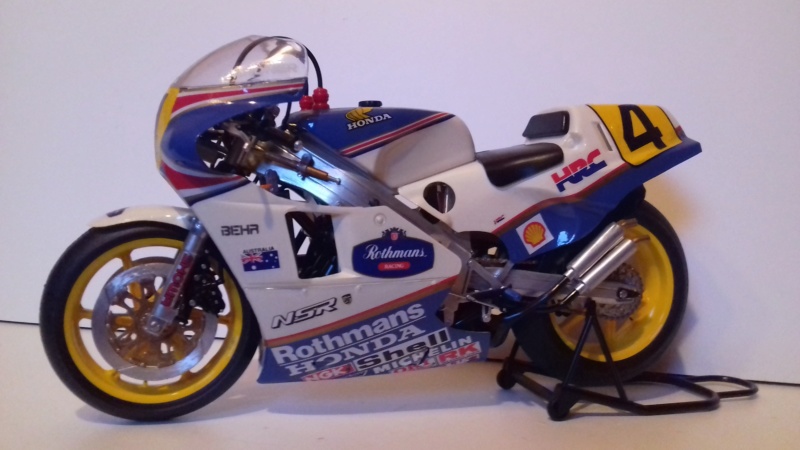 [TAMIYA] HONDA NSR 500 Grand Prix Racer 1987 Réf 14055 20191218