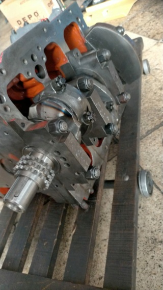 [Barreiros R350S] Reparación del motor Img-2024