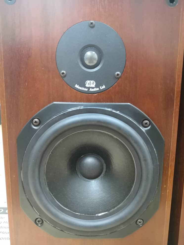 Monitor Audio R300/MD Loudspeaker Monito16