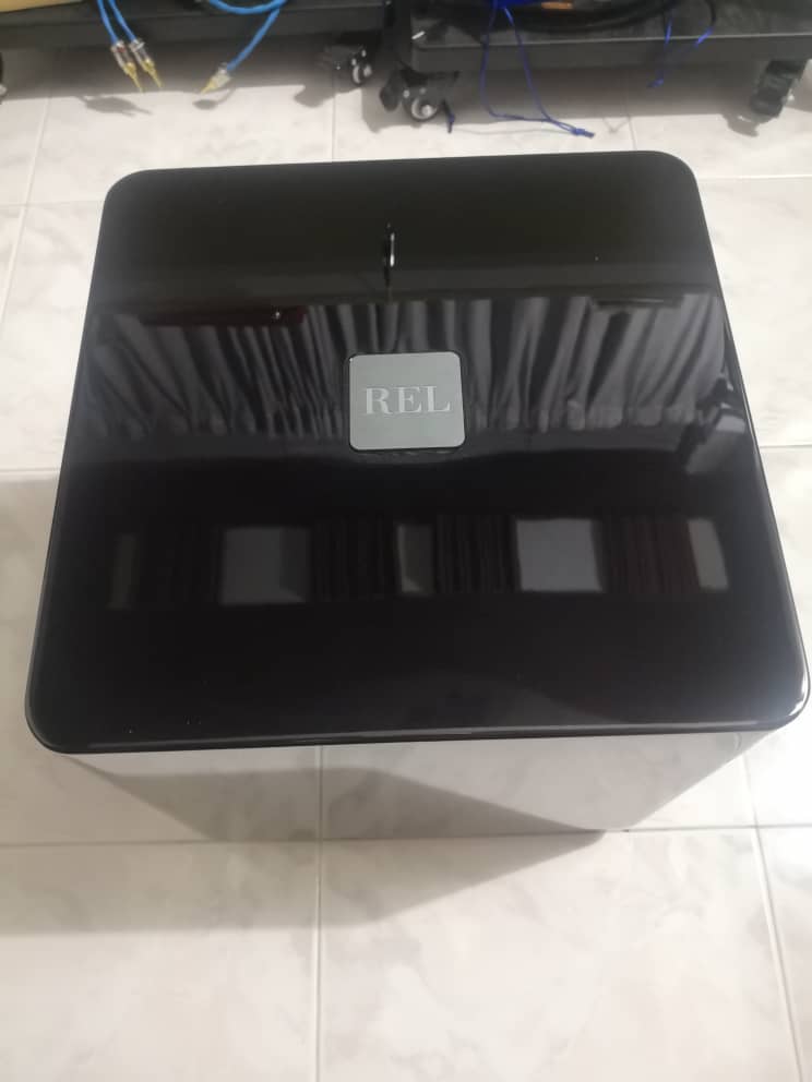 REL T/5x subwoofer 5 months old with Original Box. Sold Rel_t510
