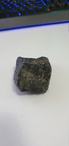 Identification d'une pierre  310
