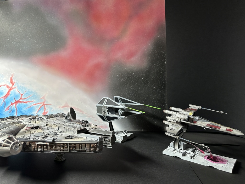 *1/72 STAR WARS FAUCON MILLENNIUM REVELL - Page 4 Img_0824