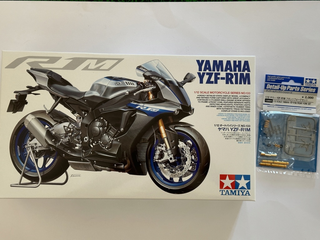 * 1/12 YAMAHA YZR-R1M TAMIYA Img_1178