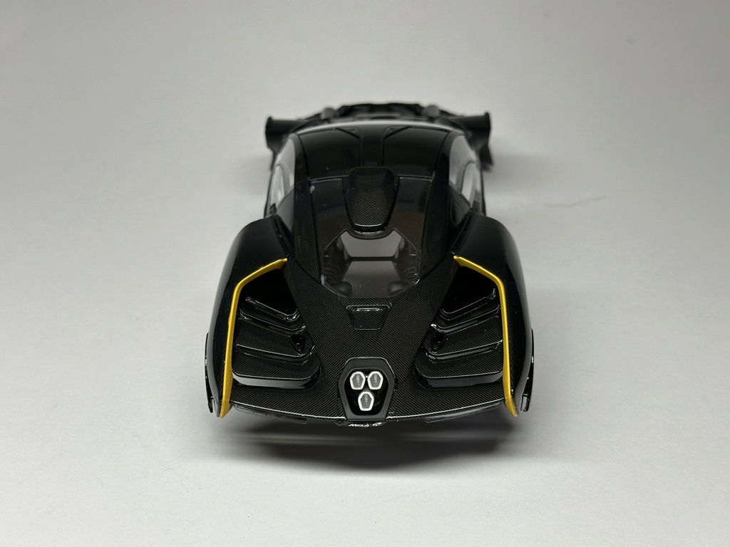 * 1/24 MCLAREN SENNA FULL CARBON TAMIYA - MONTAGE TERMINE - Page 3 Img_2723