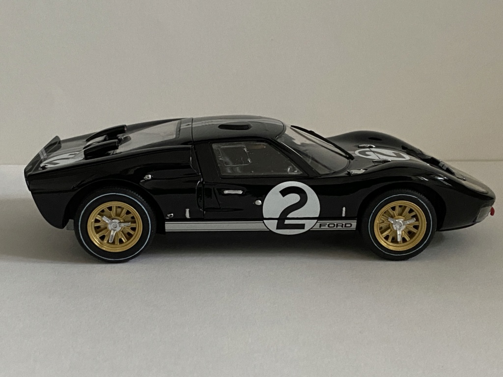 FORD GT40 meng 1/24 Img_6820