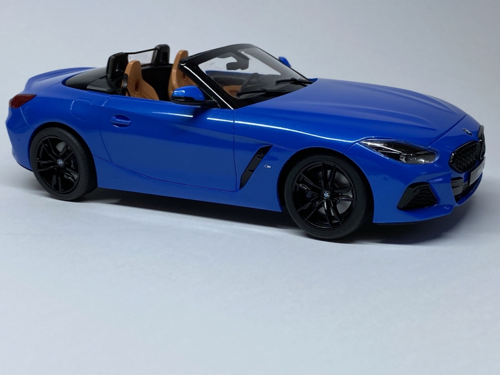 BMW Z4 M40i 1/24 DE CHEZ MENG Img_9248