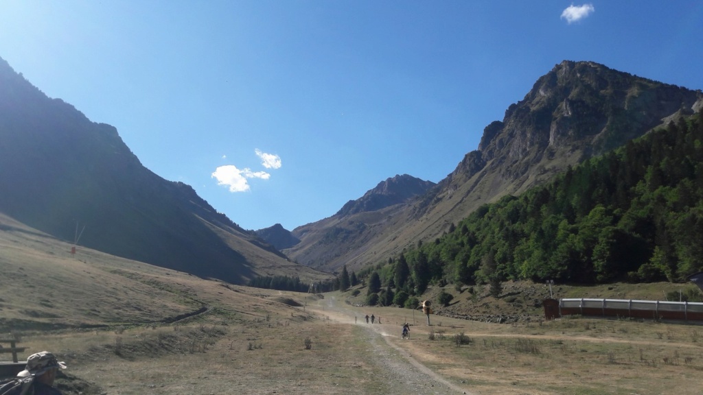 Prospection sur les pentes du pic d'Izes secteur Tourmalet Hautes Pyrénées 20220910