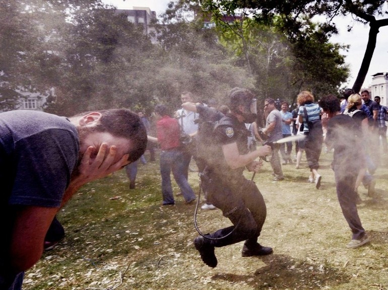 Violentes manifestations en Turquie 1714