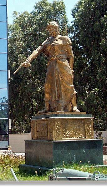 La Statue de la Résistante Amazighe, Lalla Fadhma N' Sumer  53290546