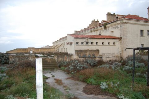 Un bâtiment. C'est où ? Dsc_0111