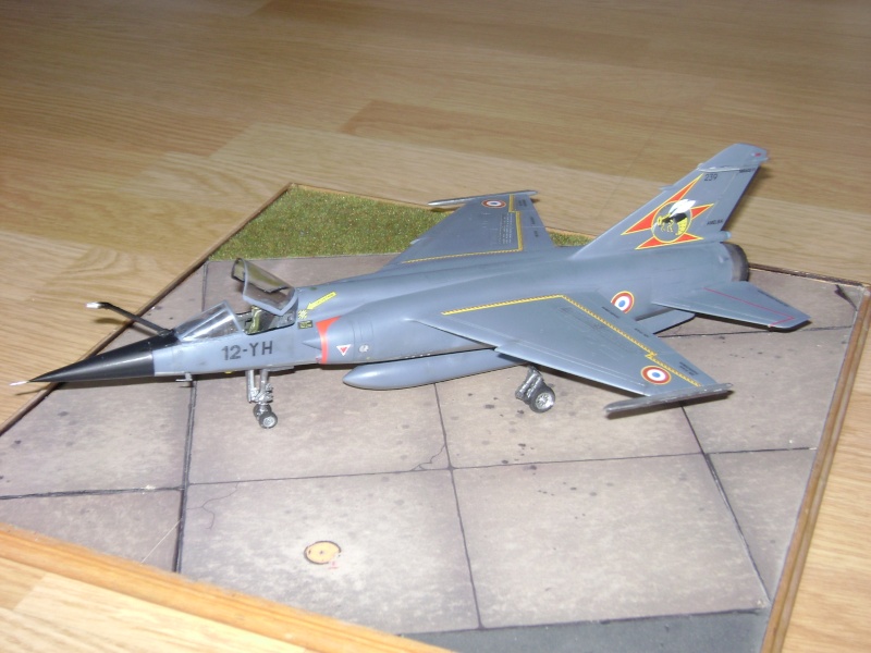 Mirage F-1C du 1/12 (ITALERI) Dsc01825